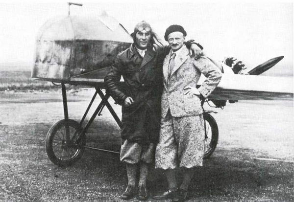 Дмитрий Соболев - Столетняя история "летающего крыла"