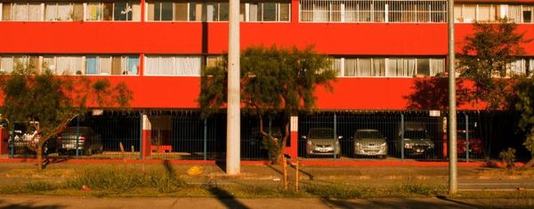 Джастин Макгирк - Город на грани: поездка по окраинам Сан-Паулу