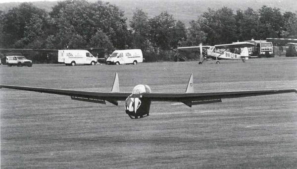 Дмитрий Соболев - Столетняя история "летающего крыла"