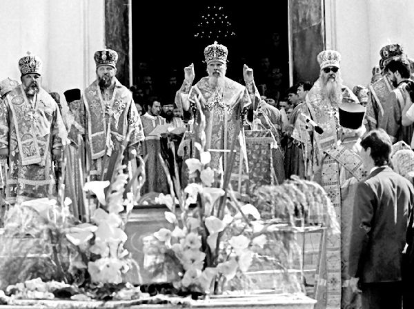 Леонид Бежин - Дивеево. Русская земля обетованная