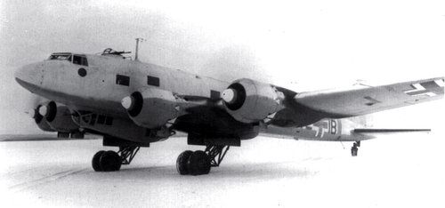 Михаил Зефиров, Н. Баженов и др. - Свастика над Волгой. Люфтваффе против...