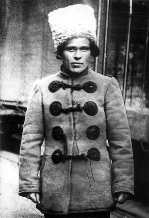 Юрий Васильев, Петр Алешкин - Крестьянские восстания в России в 1918-1922 гг....