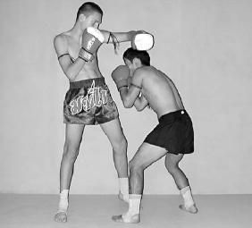 Аман Атилов, Бим Бэкман - 100 лучших приёмов тайландского бокса