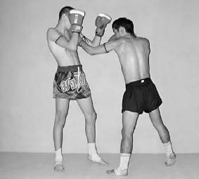 Аман Атилов, Бим Бэкман - 100 лучших приёмов тайландского бокса