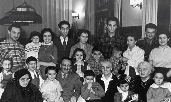 Ирина Глущенко - Общепит. Микоян и советская кухня