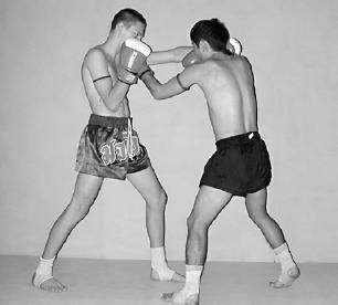 Аман Атилов, Бим Бэкман - 100 лучших приёмов тайландского бокса