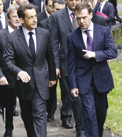 Кирилл Танаев, Павел Данилин - Война и мир Дмитрия Медведева