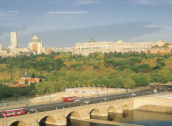 Тобиас Бюшер, Андреас Фридрих и др. - Мадрид. Эскориал, Сеговия, Толедо. Путеводитель