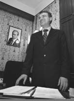 Иван Табуреткин - Сердюков гейт. Мебель, женщины, миллиарды. Жизнь и нравы...