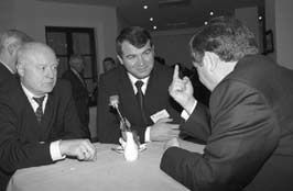 Иван Табуреткин - Сердюков гейт. Мебель, женщины, миллиарды. Жизнь и нравы...