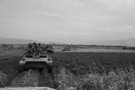 Иван Табуреткин - Сердюков гейт. Мебель, женщины, миллиарды. Жизнь и нравы...