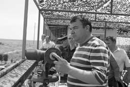 Иван Табуреткин - Сердюков гейт. Мебель, женщины, миллиарды. Жизнь и нравы...