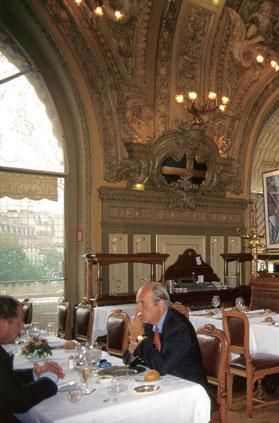 Петер Экерлин, Эльке Пастре и др. - Париж. Путеводитель