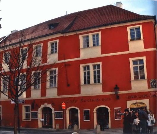 Александр Розенберг - Прага: короли, алхимики, привидения и... пиво!