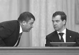 Иван Табуреткин - Сердюков гейт. Мебель, женщины, миллиарды. Жизнь и нравы...