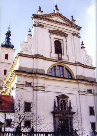 Александр Розенберг - Прага: короли, алхимики, привидения и... пиво!