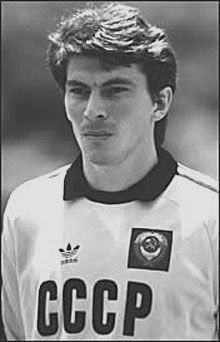 Владимир Малов - 100 великих футболистов