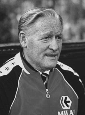 Владимир Малов - 100 великих футболистов