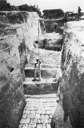 Валерий Гуляев - Идолы прячутся в джунглях