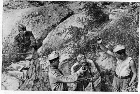 Георгий Соколов - Малая земля