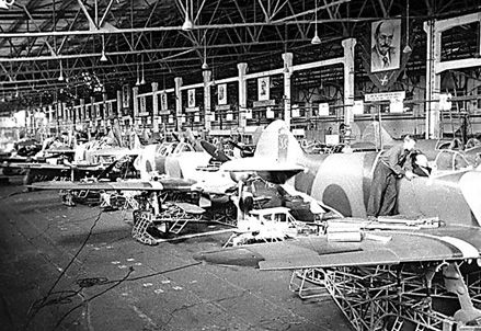 Владимир Побочный, Людмила Антонова - Курская великая битва (01.06.1943 -...