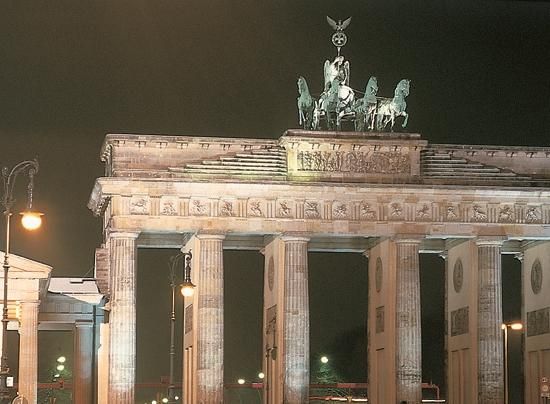 Р. Менх, М. Эккольт и др. - Берлин. Путеводитель