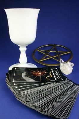 Барбара Моор, Дмитрий Невский - Модная ведьма.Таро ведьм