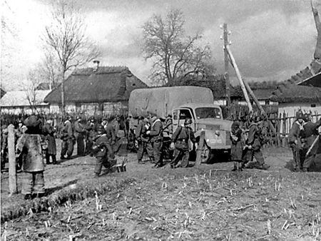 Владимир Побочный, Людмила Антонова - Курская великая битва (01.06.1943 -...