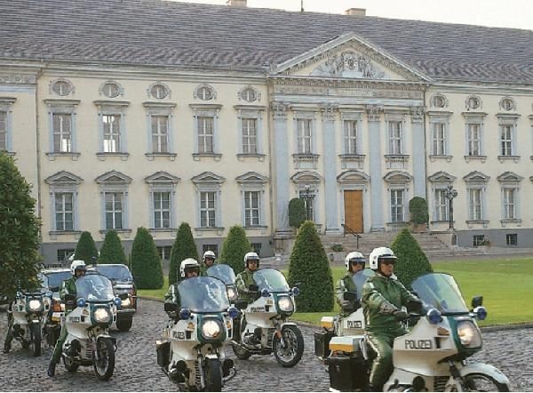 Р. Менх, М. Эккольт и др. - Берлин. Путеводитель