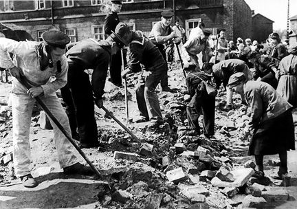 Владимир Побочный, Людмила Антонова - Курская великая битва (01.06.1943 -...