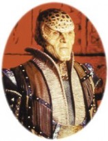 читать Темное, кривое зеркало. Том 3 : След на песке.