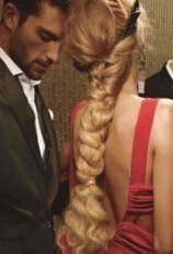 читать Голубая кровь тоже красная